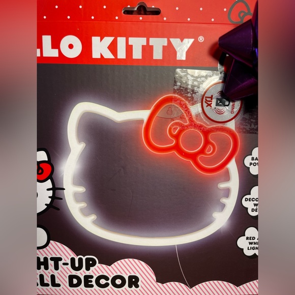 Hello Kitty Neon Sign - Picture 4 of 6